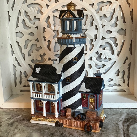 ❄️4 For $20 Lemax Village Collectibles Porcelain Light House Missing Wiring 2001 - Picture 1 of 6